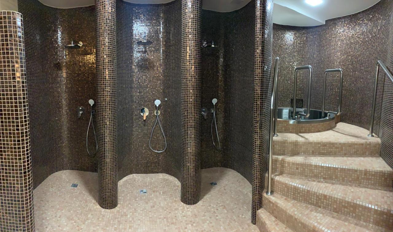 Hotel Victoria Мартін Екстер'єр фото